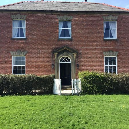 Plas Bostock Farm Wrexham Ngoại thất bức ảnh